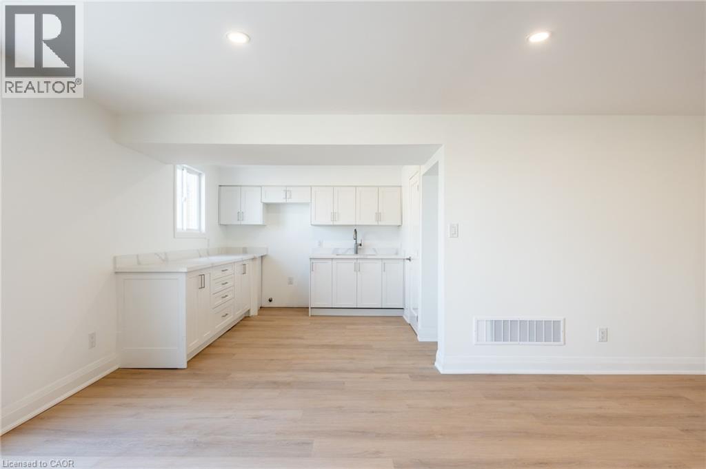 64 Brookstream Court, Hamilton, Ontario  L8K 6J2 - Photo 26 - 40808555