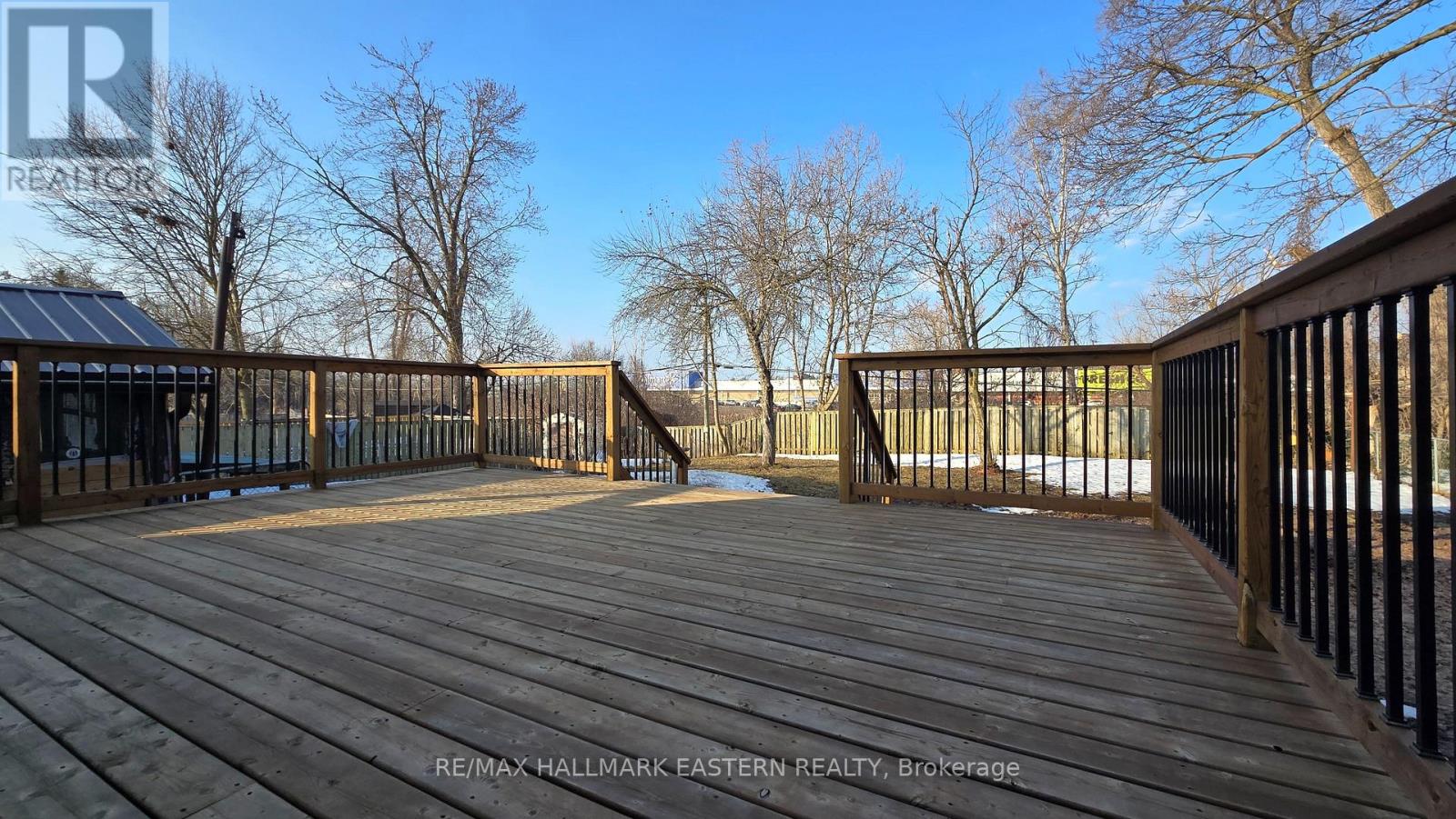 45 Goodfellow Road S, Peterborough (Otonabee Ward 1), Ontario  K9J 5W8 - Photo 9 - X12871032