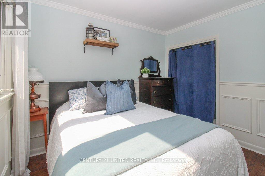 953 Oriole Drive, Peterborough (Northcrest Ward 5), Ontario  K9H 6K6 - Photo 20 - X12871180