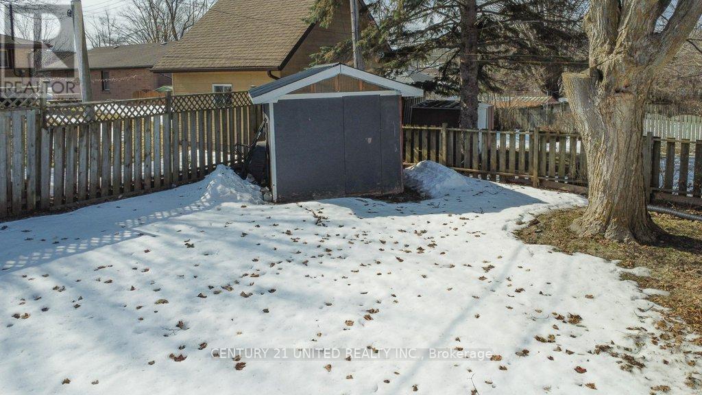 953 Oriole Drive, Peterborough (Northcrest Ward 5), Ontario  K9H 6K6 - Photo 38 - X12871180