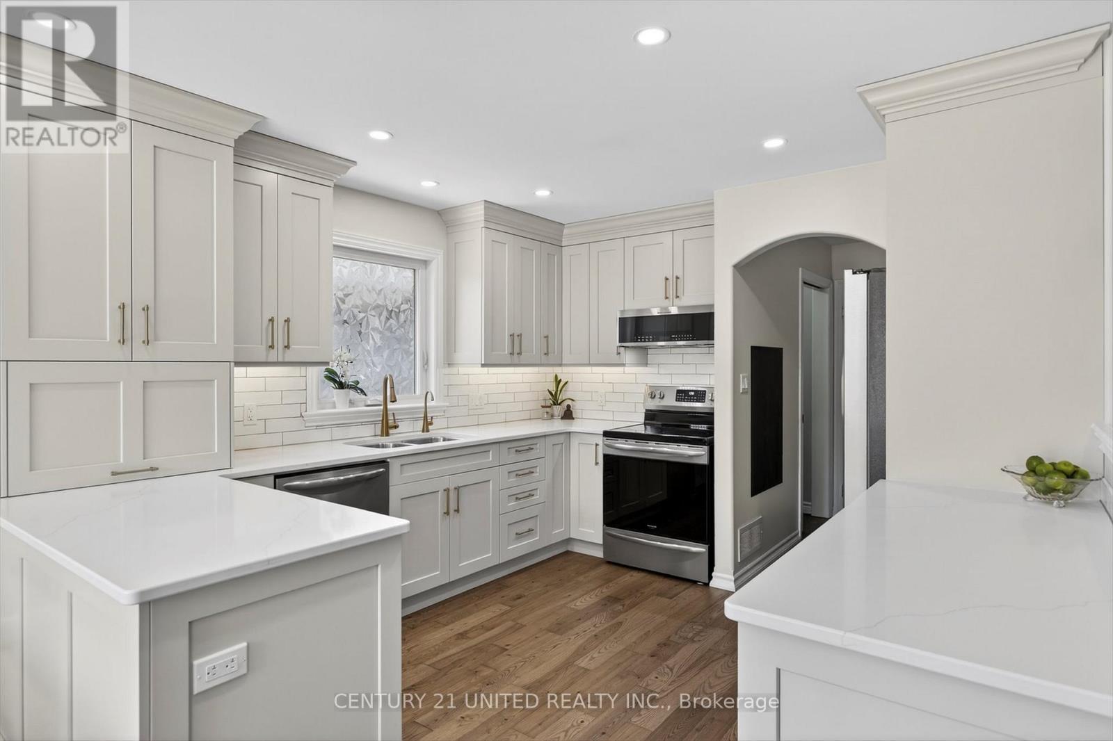 75 Mcgibbon Boulevard, Kawartha Lakes, Ontario  K9V 6G5 - Photo 11 - X12871222