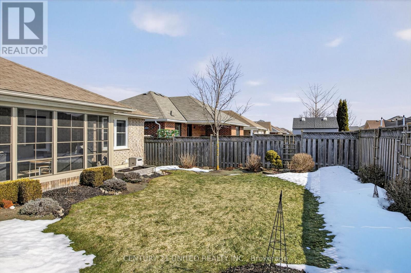 75 Mcgibbon Boulevard, Kawartha Lakes, Ontario  K9V 6G5 - Photo 42 - X12871222