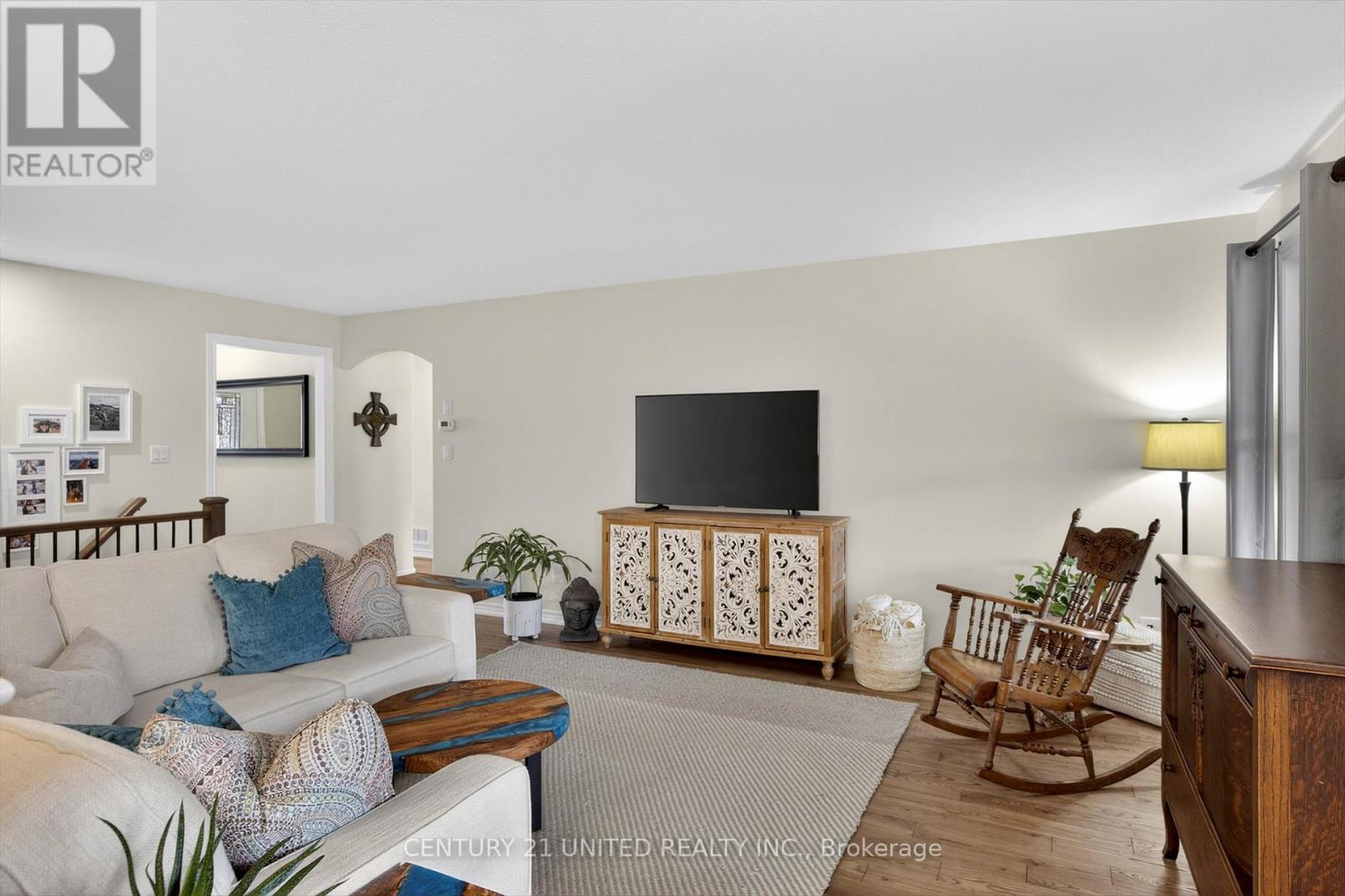 75 Mcgibbon Boulevard, Kawartha Lakes, Ontario  K9V 6G5 - Photo 8 - X12871222