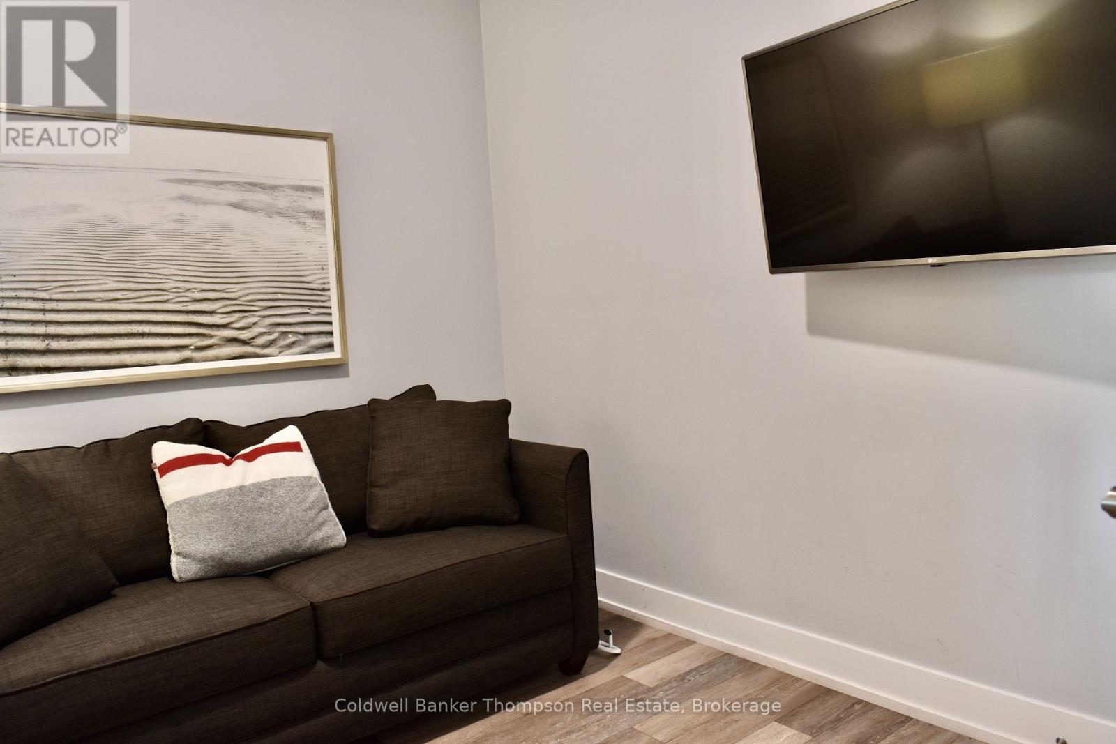 021 - 25 Pen Lake Point Road, Huntsville, Ontario  P1H 1A9 - Photo 7 - X12870988