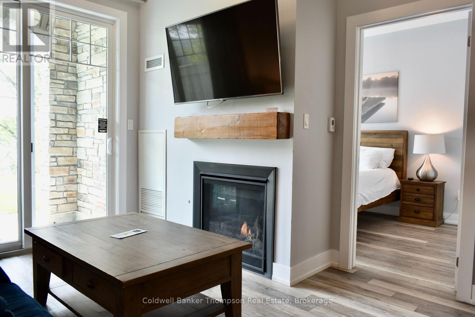 021 - 25 Pen Lake Point Road, Huntsville, Ontario  P1H 1A9 - Photo 8 - X12870988