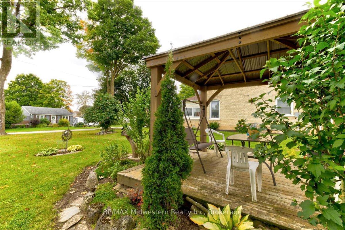 163 John Street S, Minto, Ontario  N0G 1Z0 - Photo 5 - X12871084