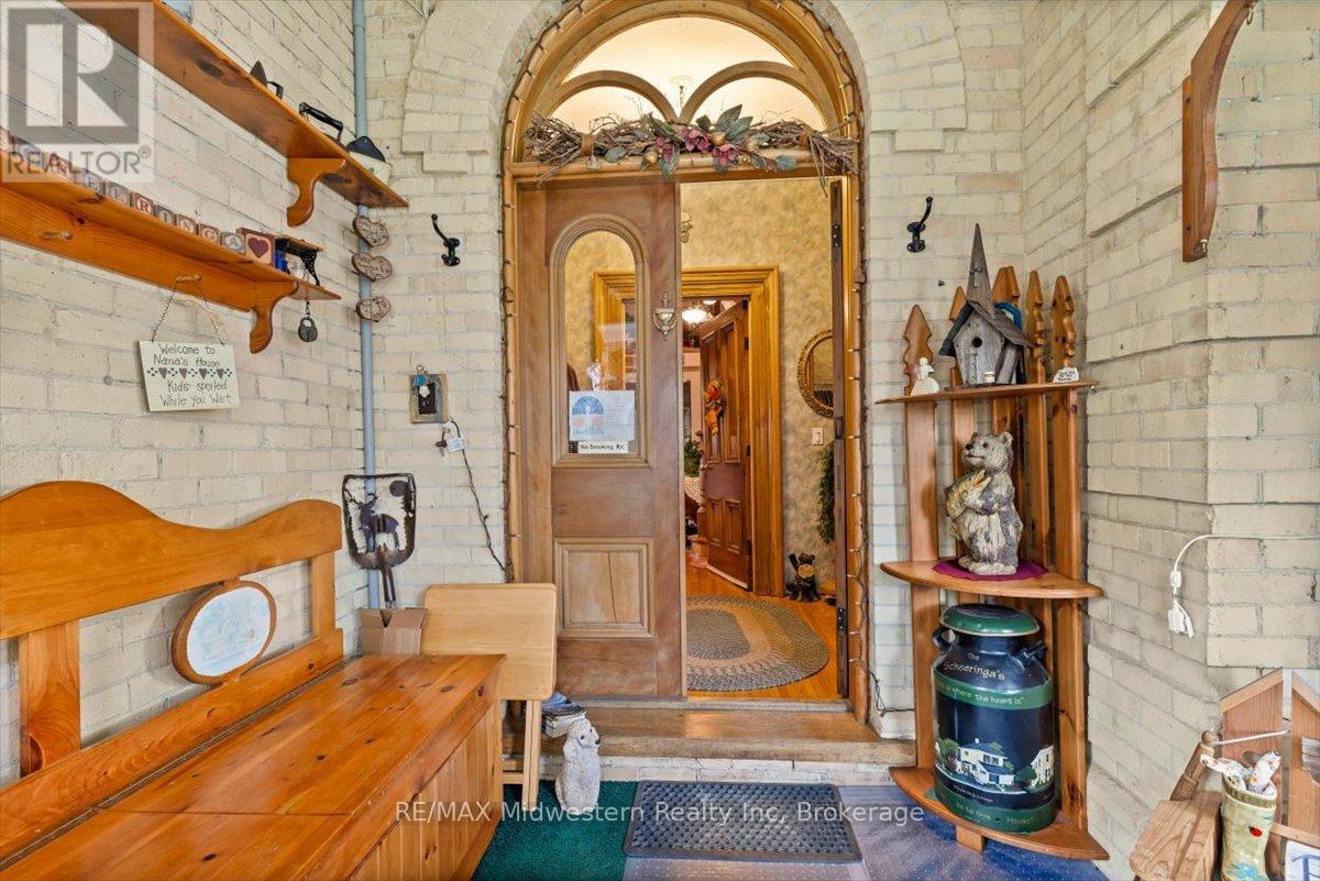 163 John Street S, Minto, Ontario  N0G 1Z0 - Photo 8 - X12871084