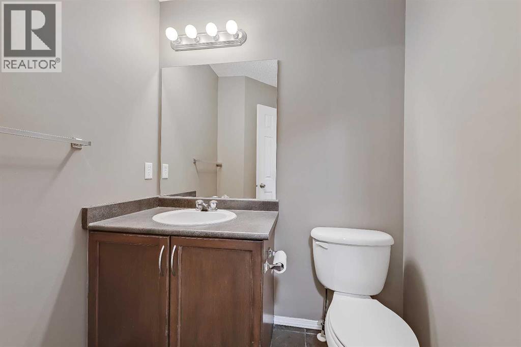 161 Eversyde Common Sw, Calgary, Alberta  T2Y 4Z5 - Photo 17 - A2285414