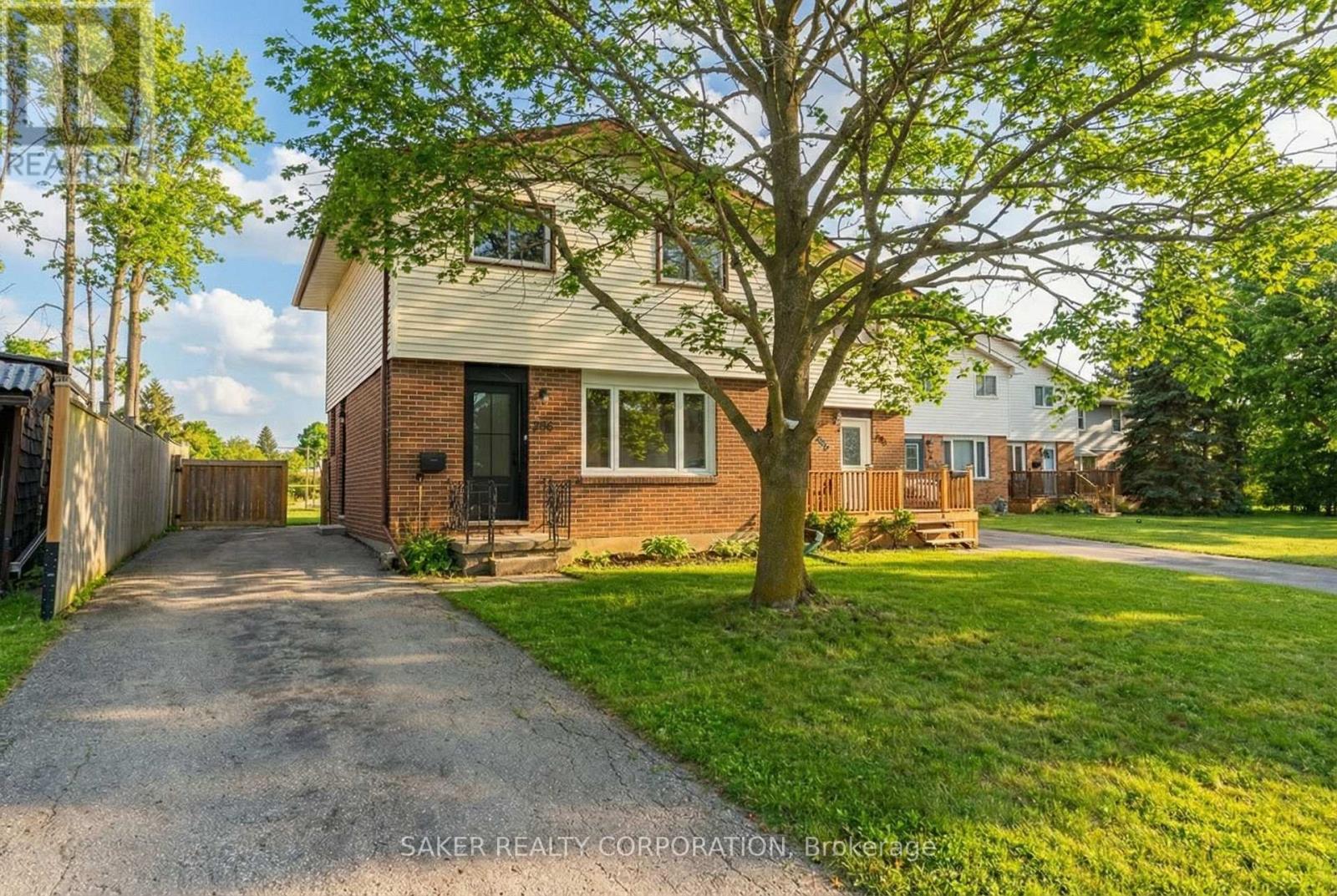 206 Admiral Drive, London East, Ontario  N5V 1H8 - Photo 3 - X12871048