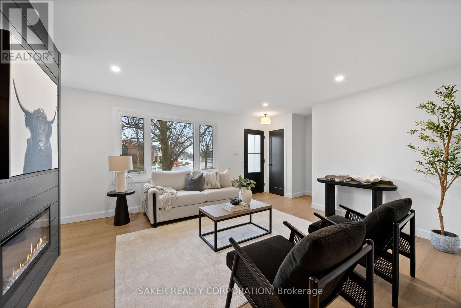 206 Admiral Drive, London East, Ontario  N5V 1H8 - Photo 6 - X12871048