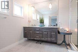2091 Wateroak Drive, London North, Ontario  N6G 5B4 - Photo 13 - X12871058