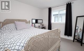 2091 Wateroak Drive, London North, Ontario  N6G 5B4 - Photo 15 - X12871058