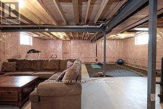 2091 Wateroak Drive, London North, Ontario  N6G 5B4 - Photo 20 - X12871058