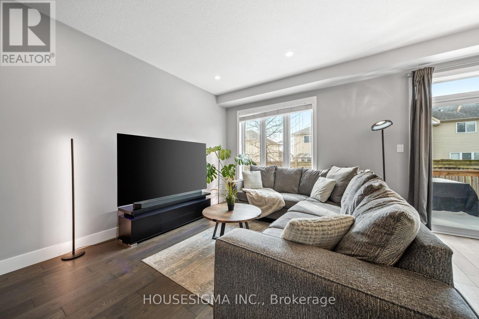 66 - 2070 Meadowgate Boulevard, London South, Ontario  N6M 0H5 - Photo 14 - X12871160