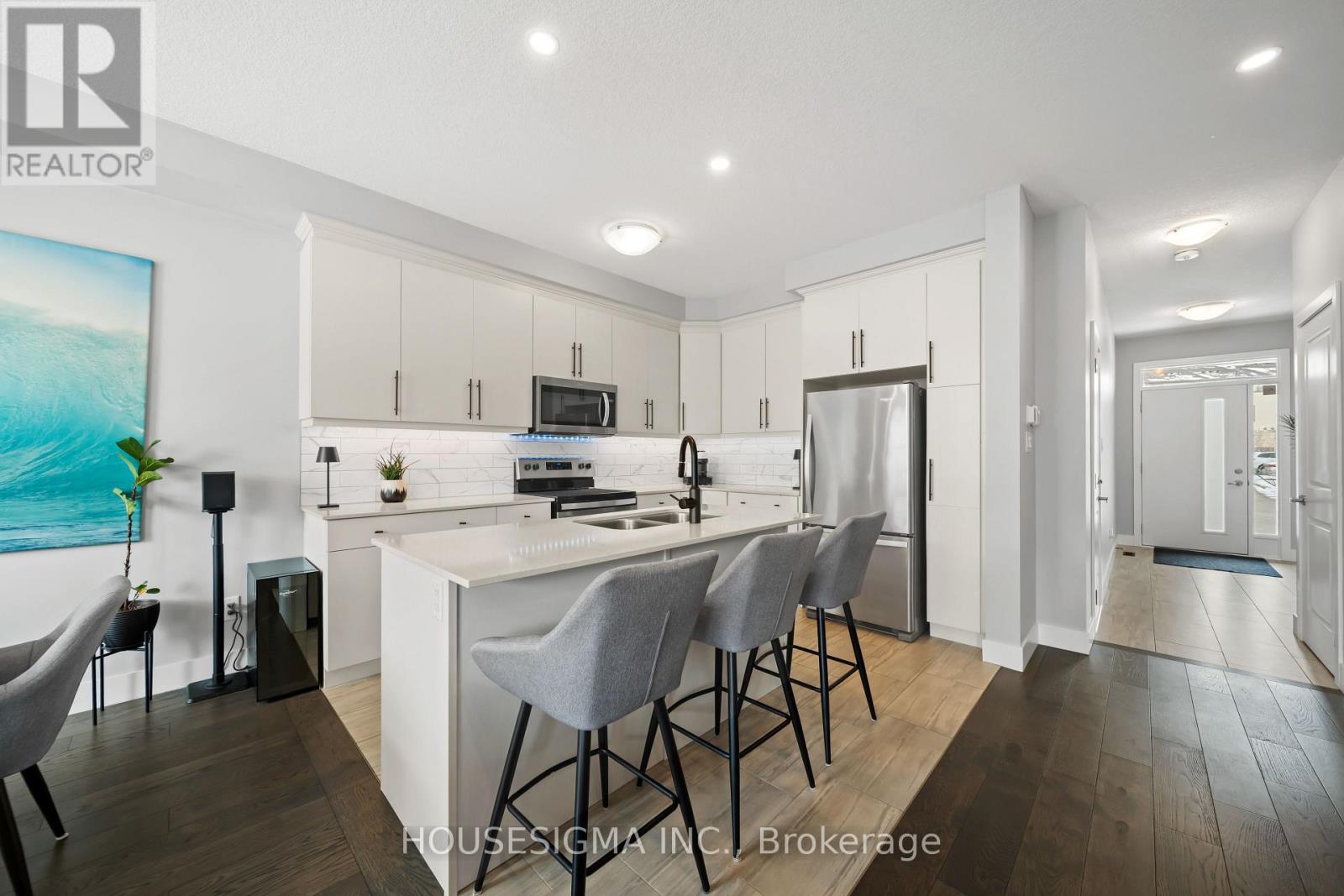 66 - 2070 Meadowgate Boulevard, London South, Ontario  N6M 0H5 - Photo 7 - X12871160