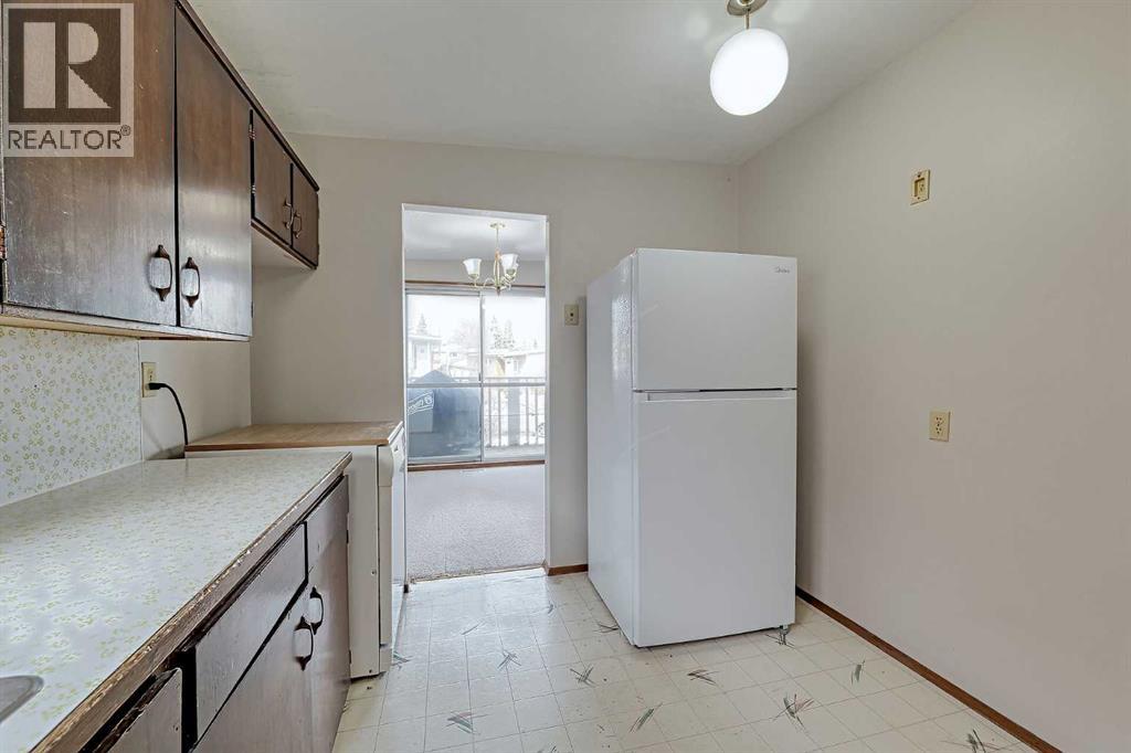 11108 Sacramento Drive Sw, Calgary, Alberta  T2W 0J2 - Photo 14 - A2291153