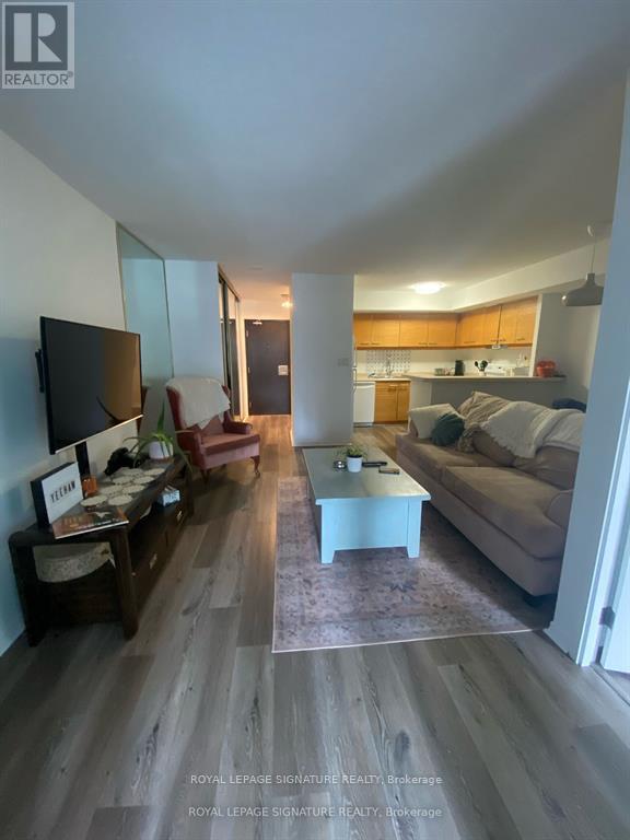 1110 - 25 The Esplanade, Toronto, Ontario  M5E 1W5 - Photo 2 - C12870964