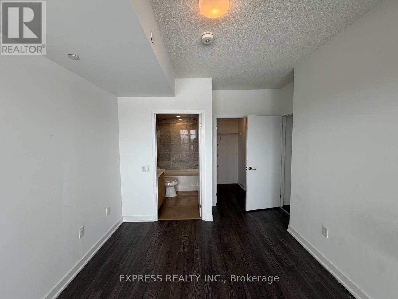 327 - 20 O'neill Road, Toronto, Ontario  M3C 0R2 - Photo 5 - C12871054