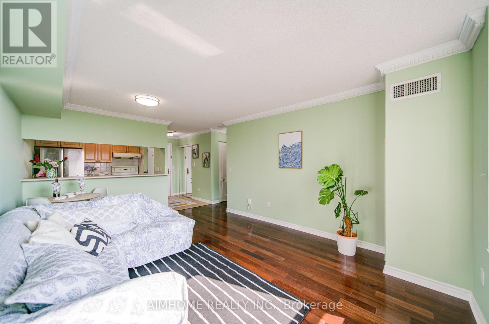 1705 - 18 Sommerset Way, Toronto, Ontario  M2N 6X5 - Photo 17 - C12871068