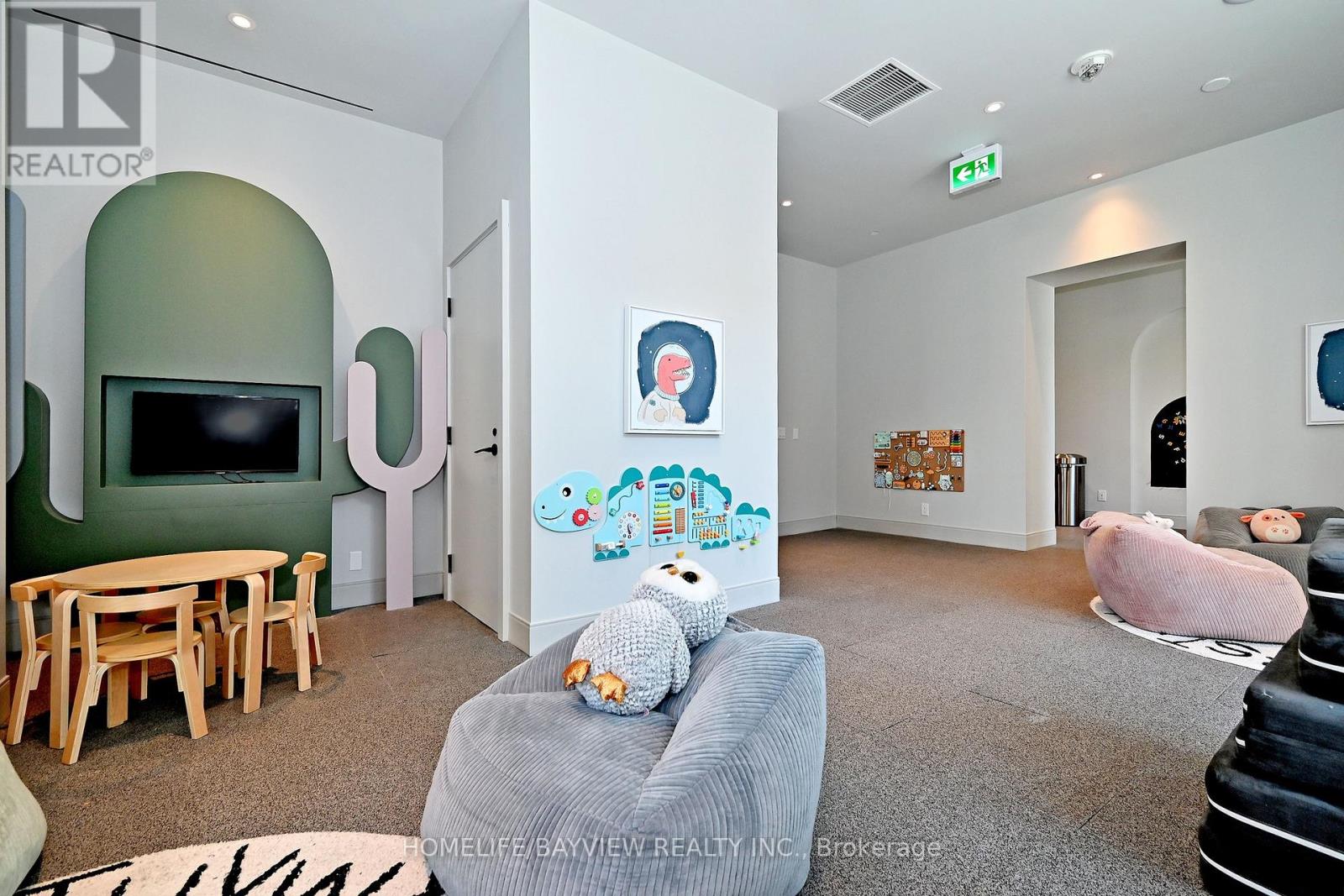 2501 - 65 Broadway Avenue, Toronto, Ontario  M4P 1T9 - Photo 47 - C12871088