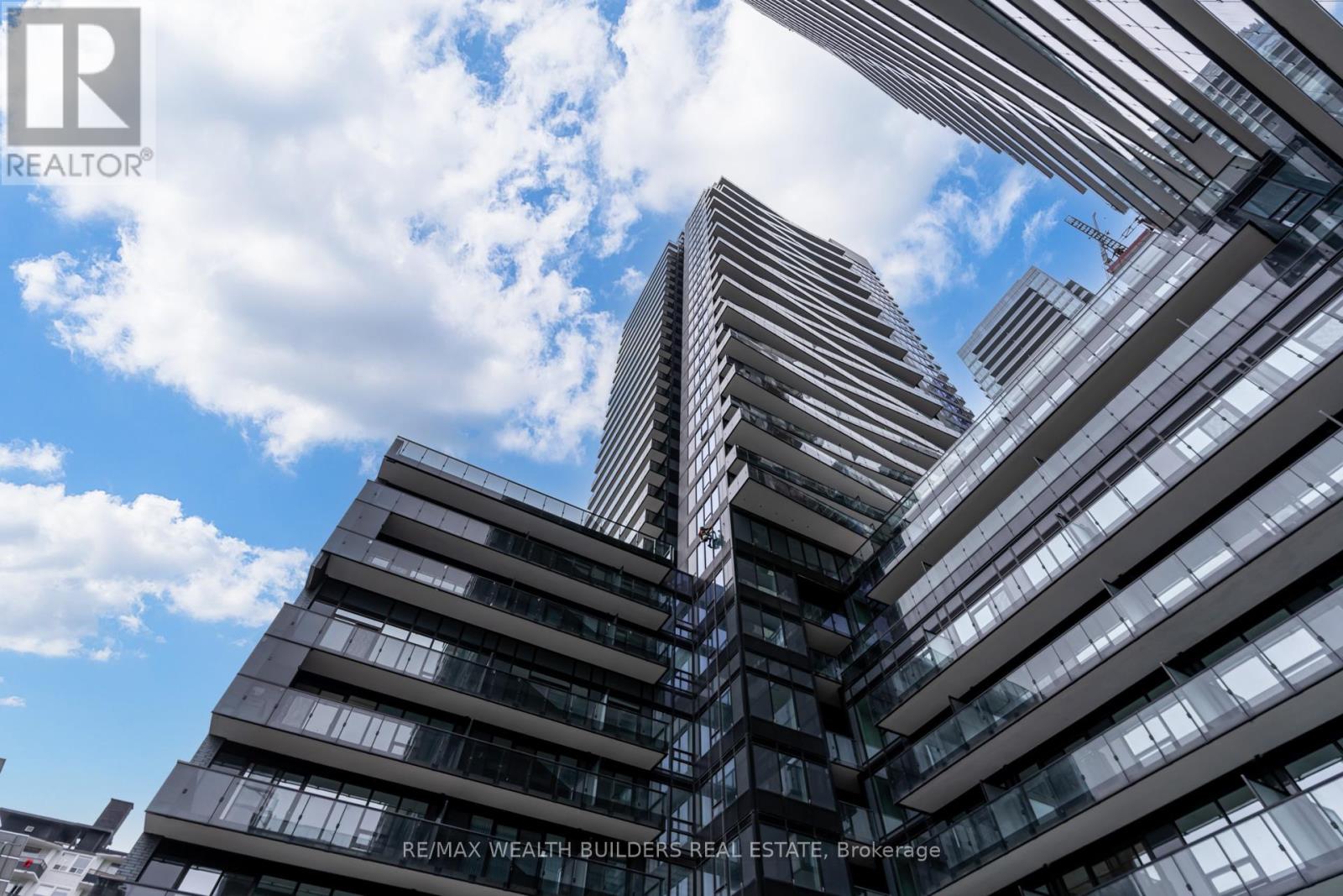 1006 - 117 Broadway Avenue N, Toronto, Ontario  M4P 1V3 - Photo 2 - C12871184