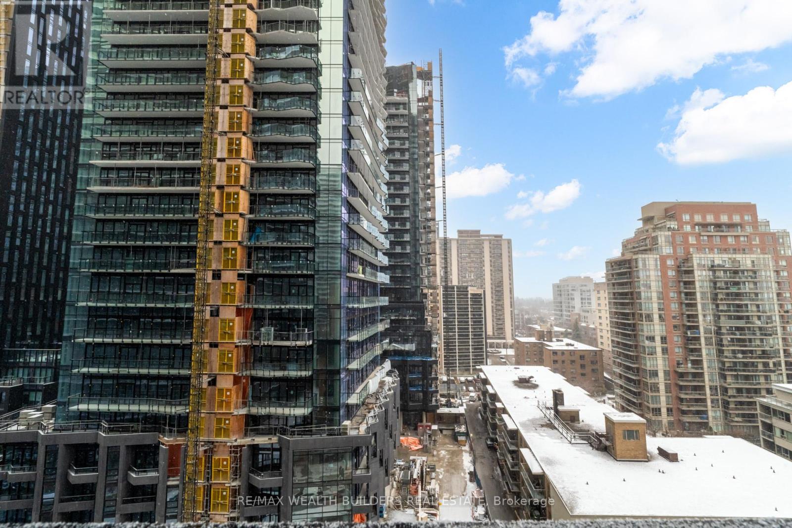 1006 - 117 Broadway Avenue N, Toronto, Ontario  M4P 1V3 - Photo 32 - C12871184