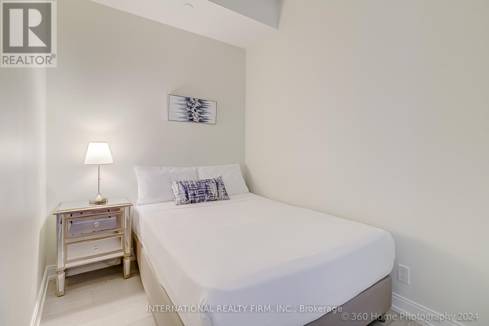 2502 - 181 Dundas Street E, Toronto, Ontario  M5A 0N5 - Photo 16 - C12871194