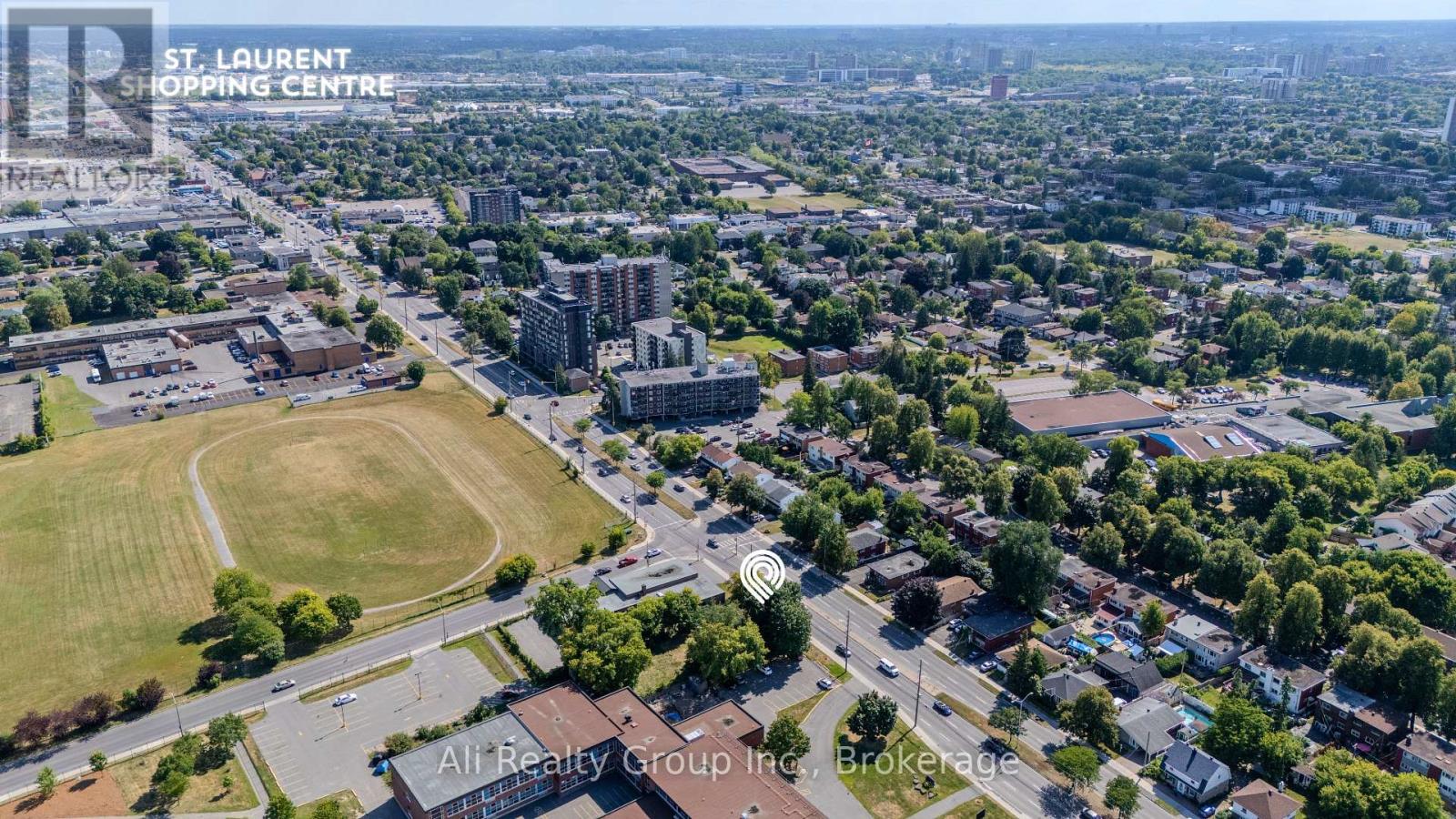 713 St Laurent Boulevard, Ottawa, Ontario  K1K 3A6 - Photo 3 - X12871152