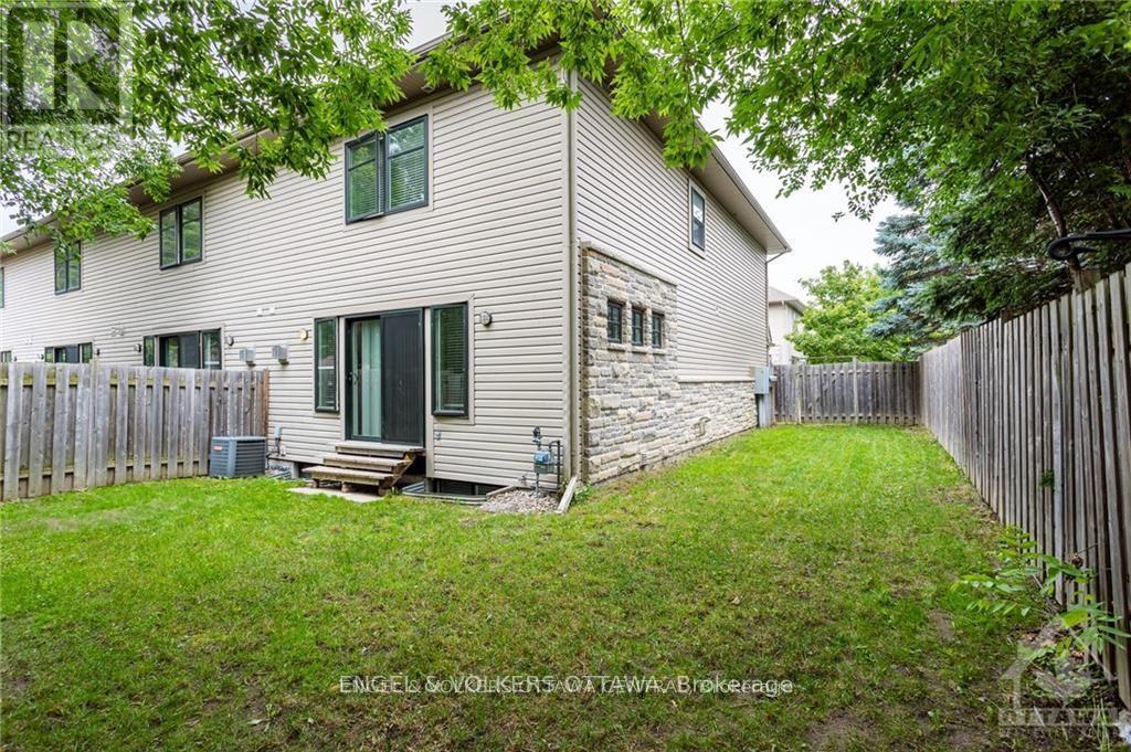 144 Montauk, Ottawa, Ontario  K2C 2B4 - Photo 31 - X12871196