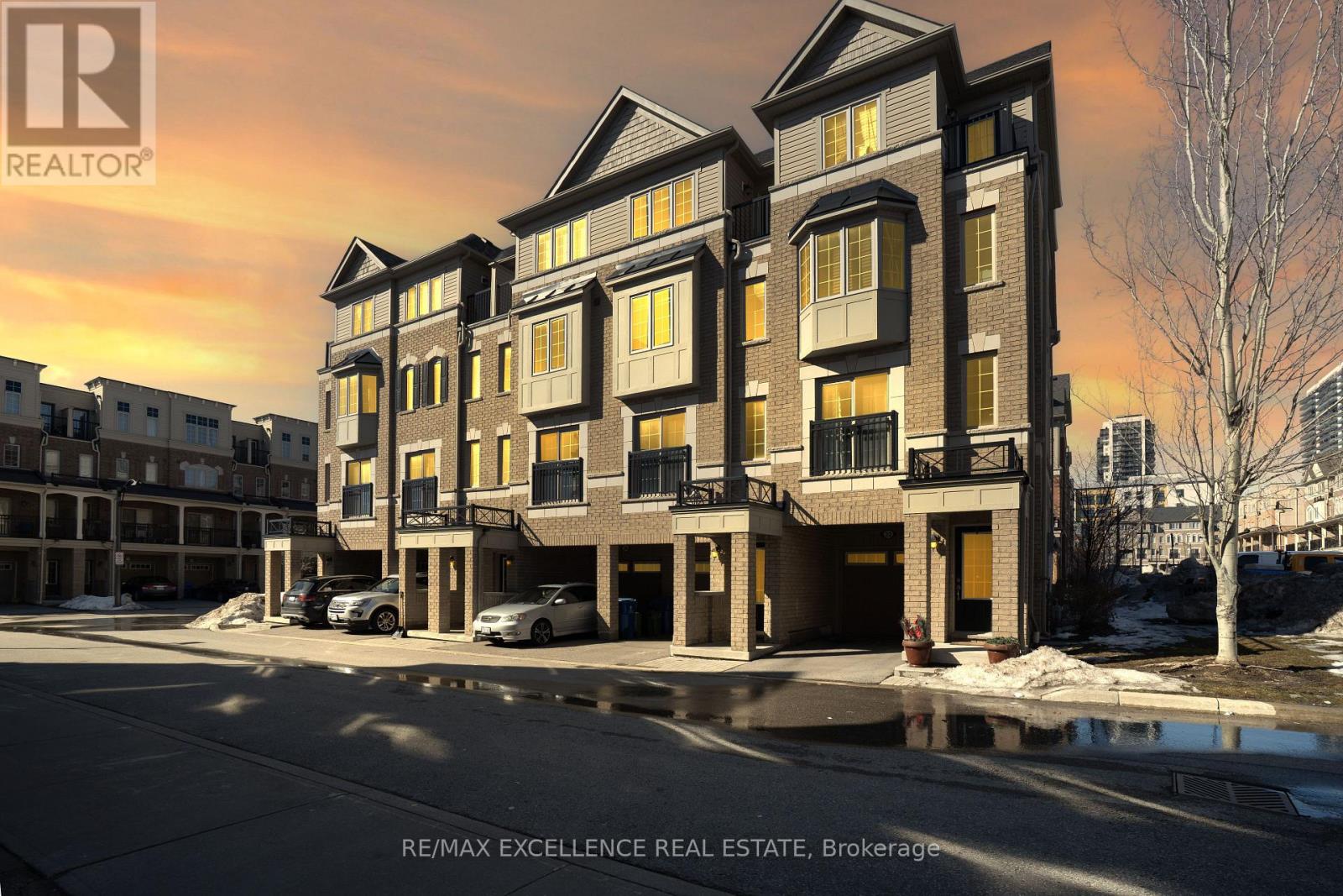 34 PONY PATH, Oshawa, Ontario