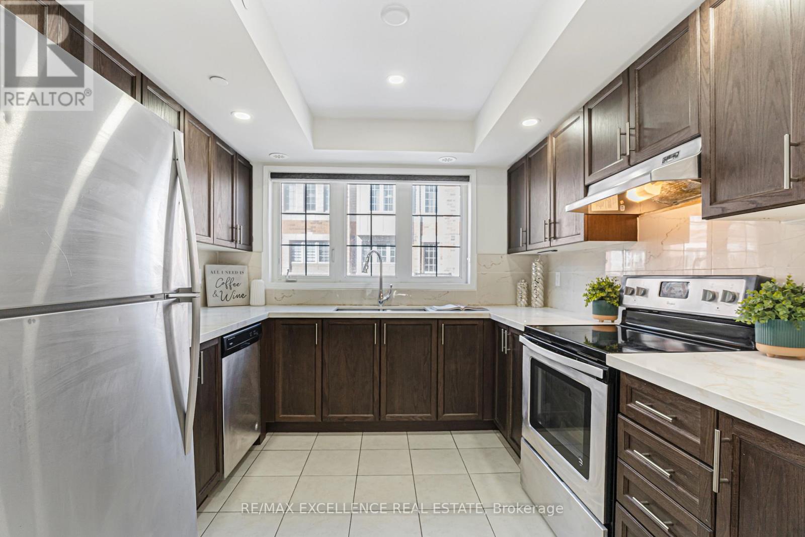 34 Pony Path, Oshawa, Ontario  L1L 0L1 - Photo 12 - E12870866