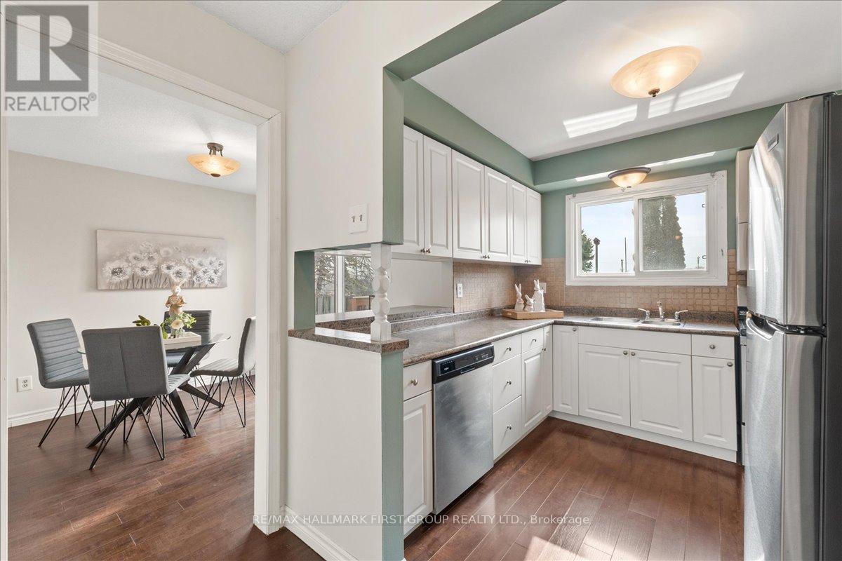 1094 St Andrews Court, Oshawa, Ontario  L1H 8B5 - Photo 14 - E12871132