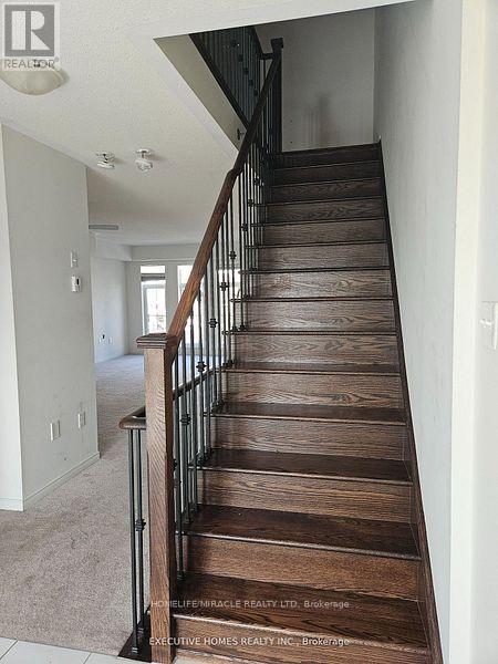 2474 Bromus Path, Oshawa, Ontario  L1L 0H4 - Photo 7 - E12871232