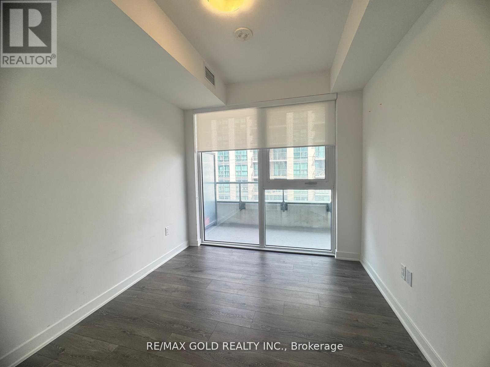 508 - 105 Oneida Crescent, Richmond Hill (Langstaff), Ontario  L4B 0H6 - Photo 8 - N12870904