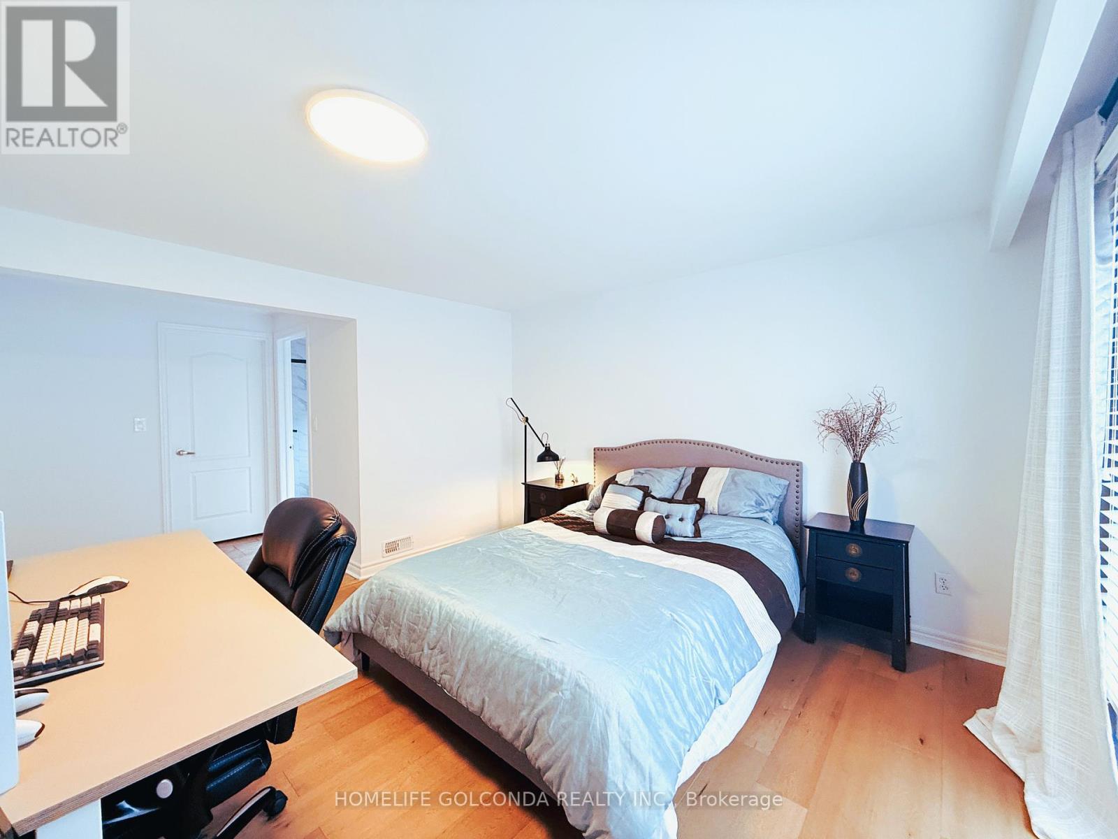 54 Senator Reesor's Drive, Markham (Sherwood-Amberglen), Ontario  L3P 3E2 - Photo 30 - N12870986