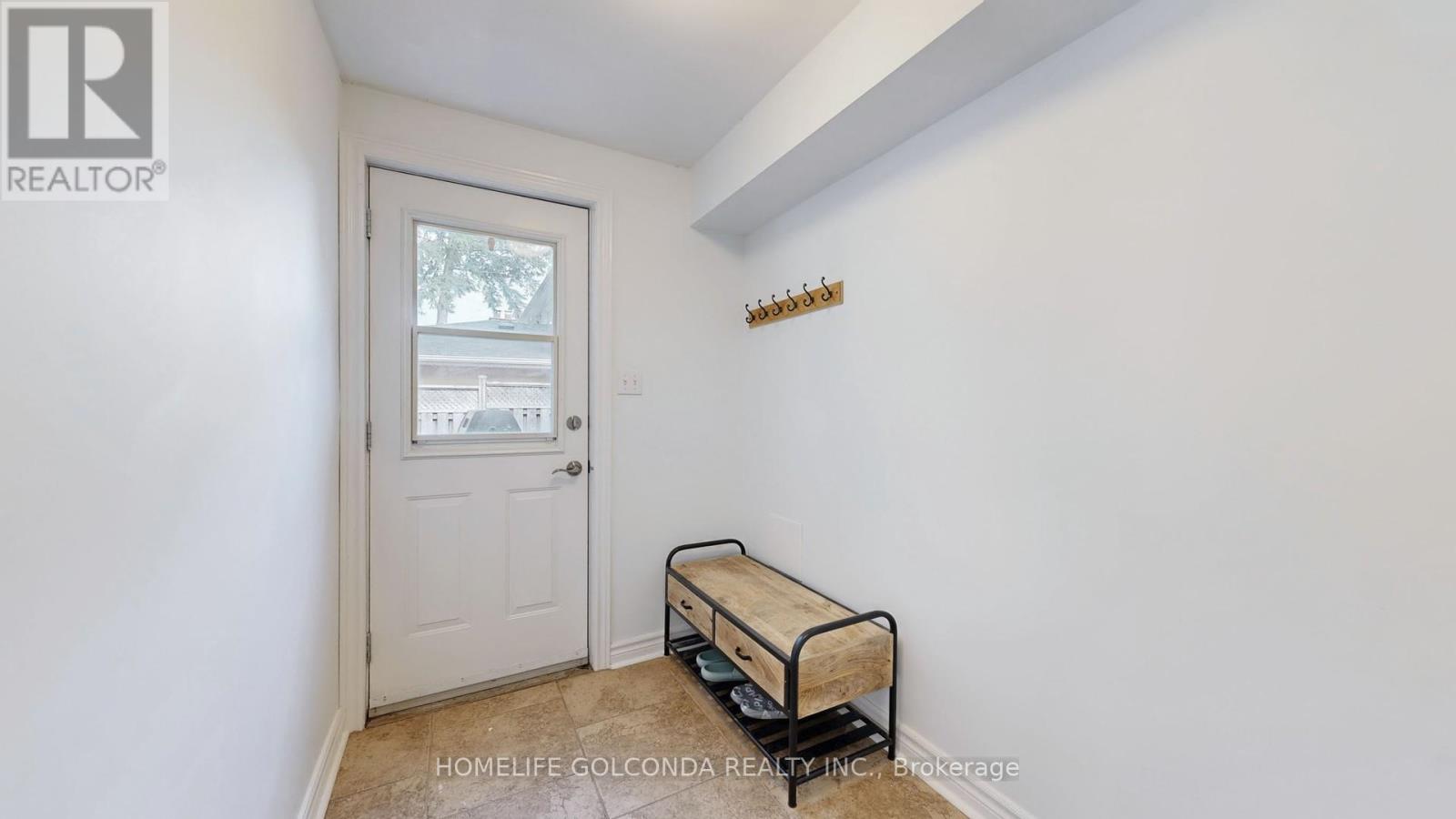 54 Senator Reesor's Drive, Markham (Sherwood-Amberglen), Ontario  L3P 3E2 - Photo 33 - N12870986