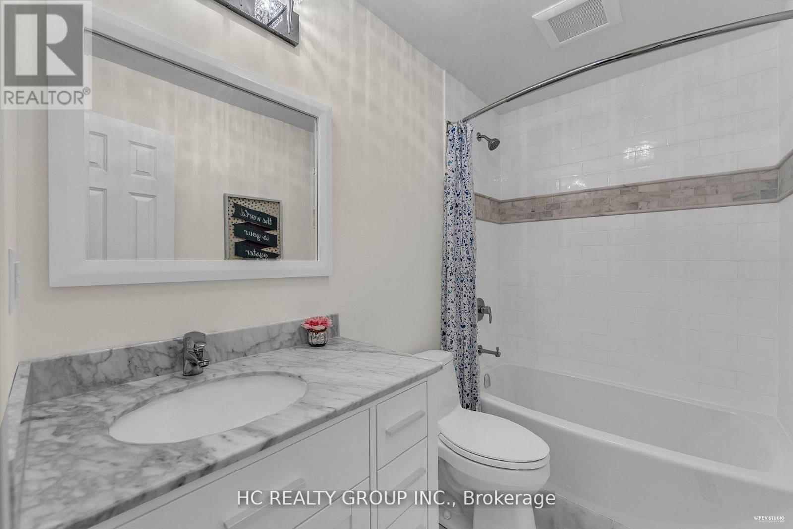 59 Elderberry Trail, Aurora (Aurora Estates), Ontario  L4G 6X1 - Photo 33 - N12871002