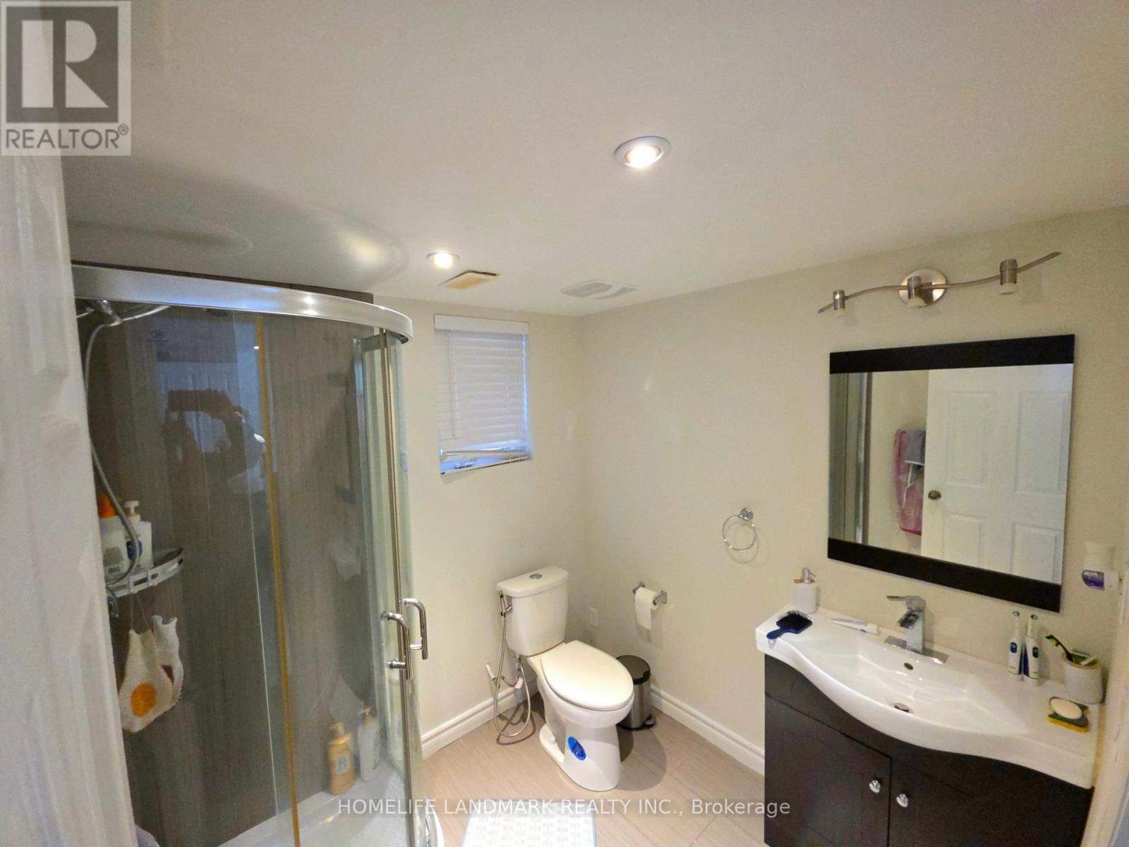 41 Mansard Drive W, Richmond Hill (Jefferson), Ontario  L4E 0L7 - Photo 30 - N12871020