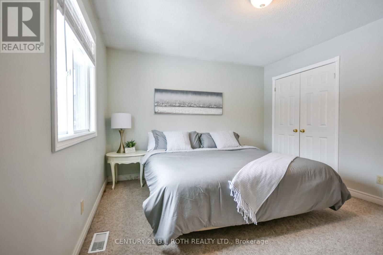 3861 East Street E, Innisfil, Ontario  L9S 2L9 - Photo 10 - N12871044