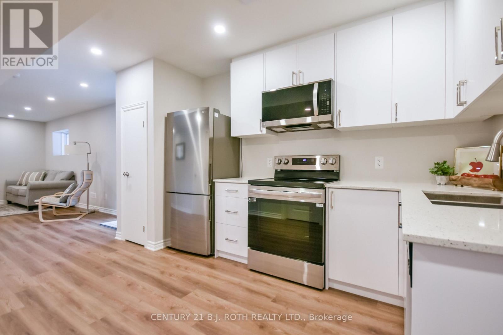 3861 East Street E, Innisfil, Ontario  L9S 2L9 - Photo 19 - N12871044