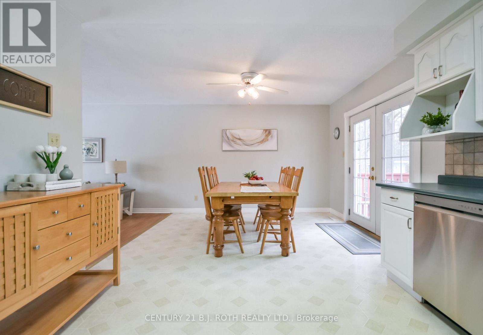 3861 East Street E, Innisfil, Ontario  L9S 2L9 - Photo 6 - N12871044