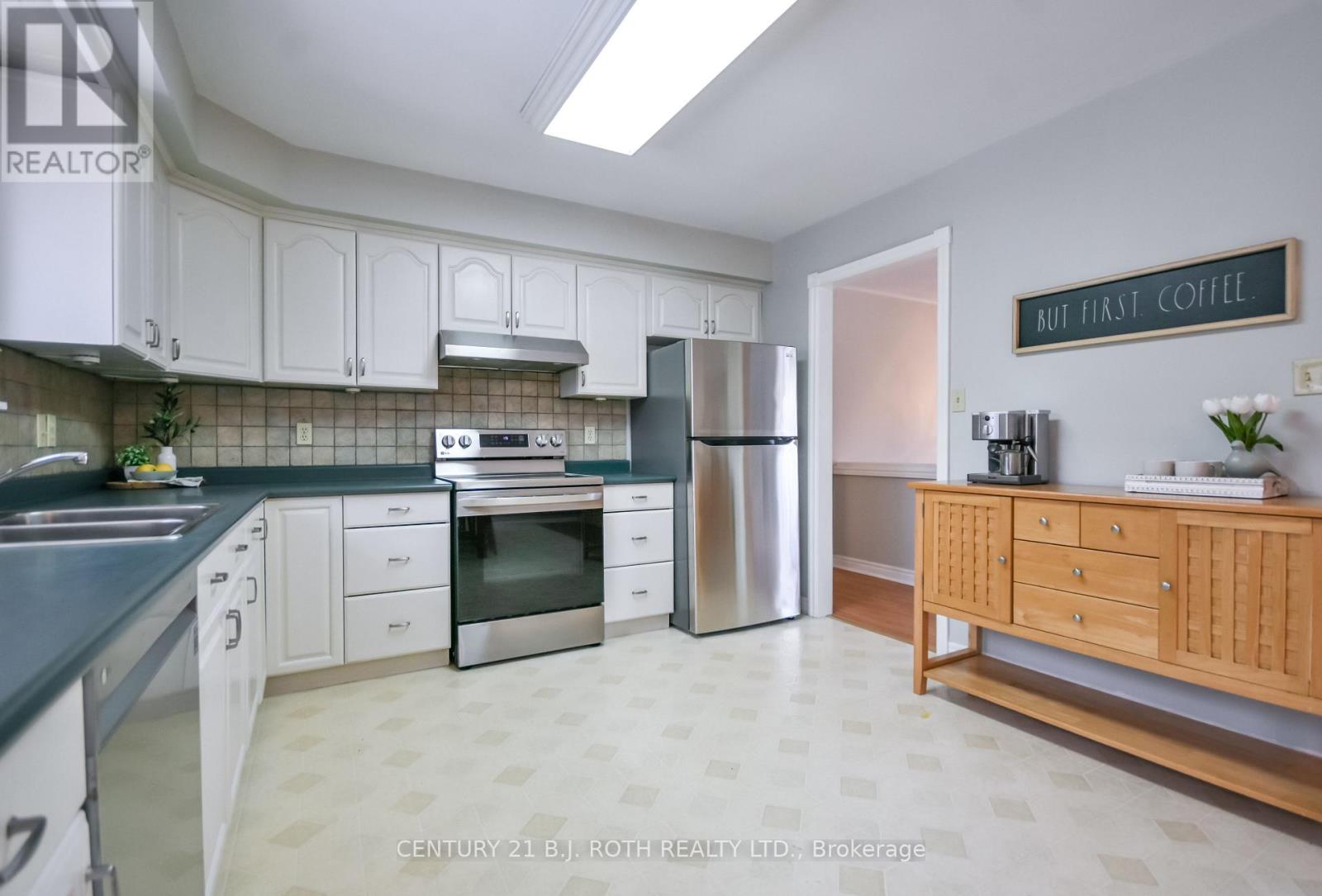 3861 East Street E, Innisfil, Ontario  L9S 2L9 - Photo 8 - N12871044