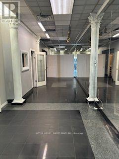 19 - 4000 Steeles Avenue W, Vaughan (Steeles West Industrial), Ontario  L4L 4V9 - Photo 3 - N12871050