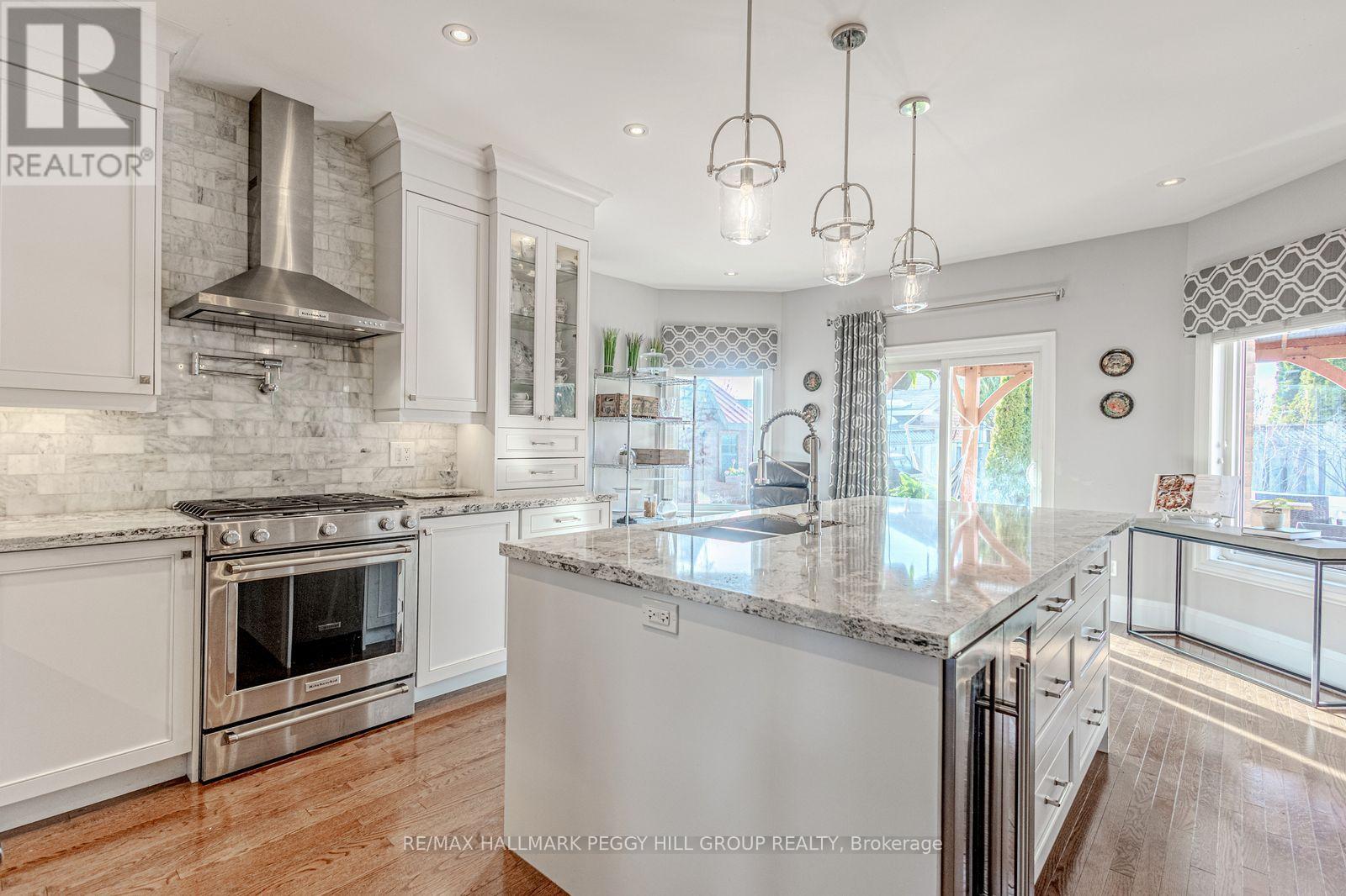 1940 Webster Boulevard, Innisfil (Alcona), Ontario  L9S 2A5 - Photo 10 - N12871074