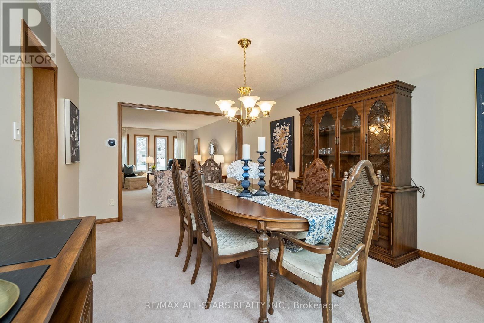 33 Carpenter Court, Markham, Ontario  L3P 6W3 - Photo 15 - N12871140