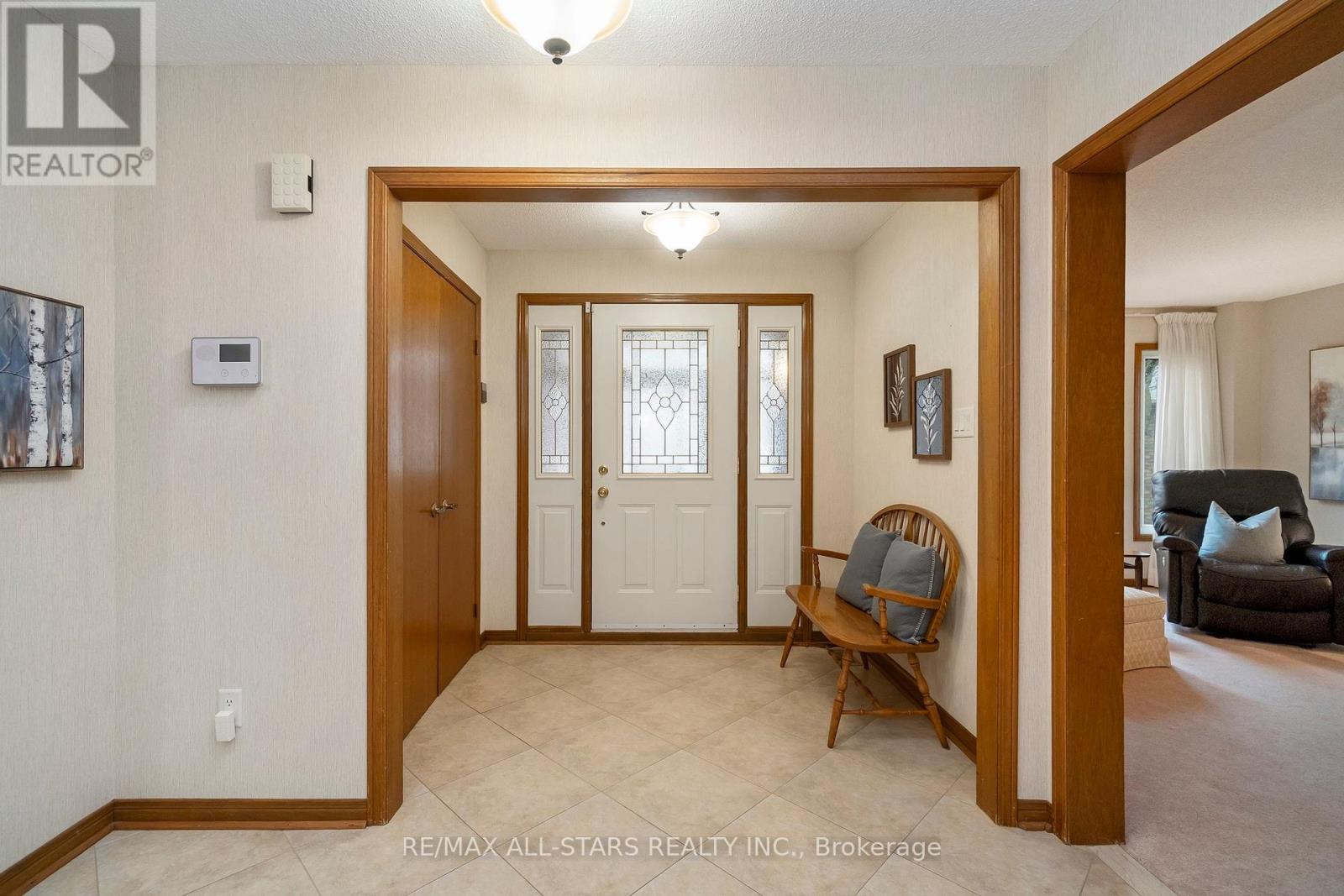 33 Carpenter Court, Markham, Ontario  L3P 6W3 - Photo 32 - N12871140