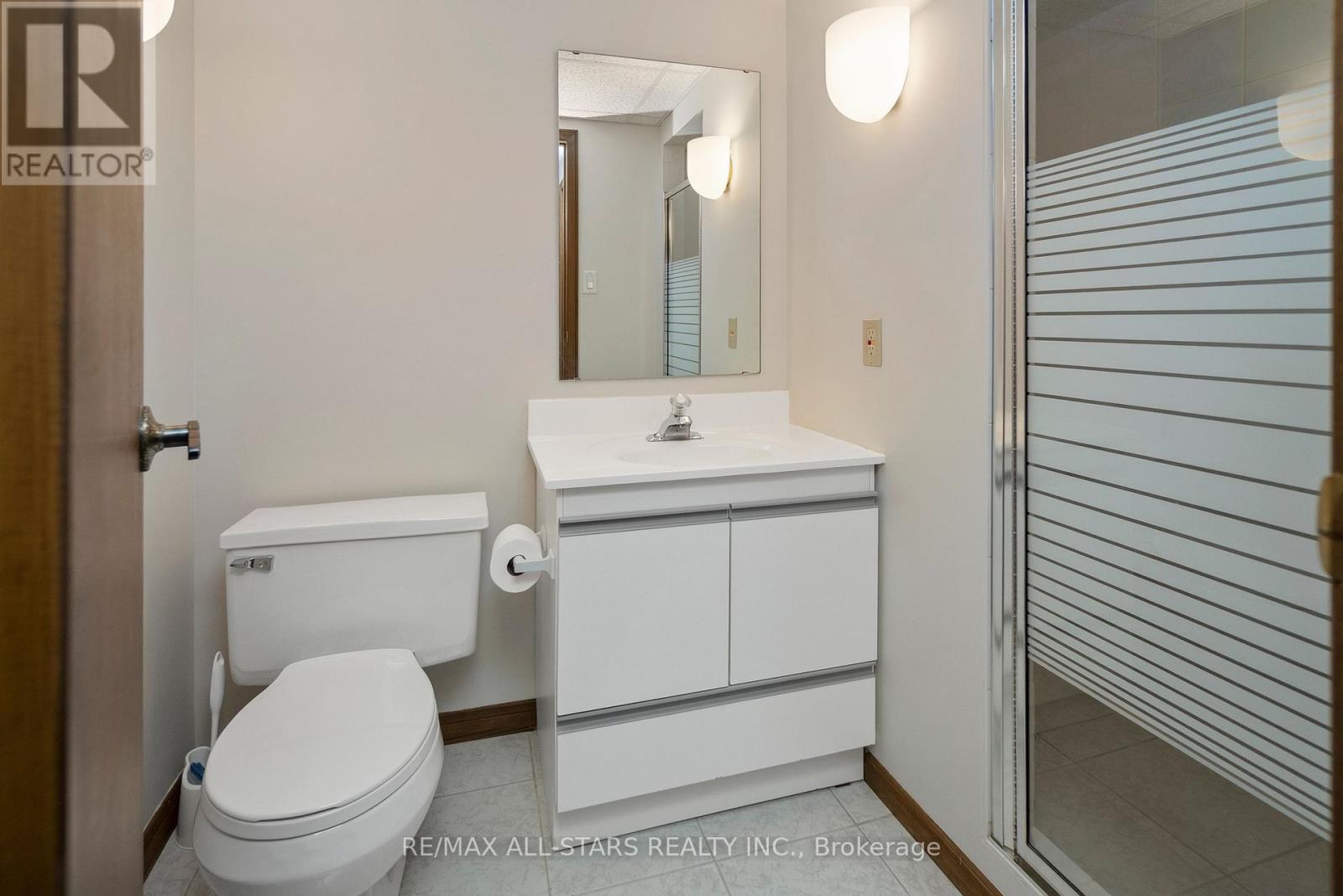 33 Carpenter Court, Markham, Ontario  L3P 6W3 - Photo 37 - N12871140