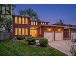 33 CARPENTER COURT, Markham, Ontario