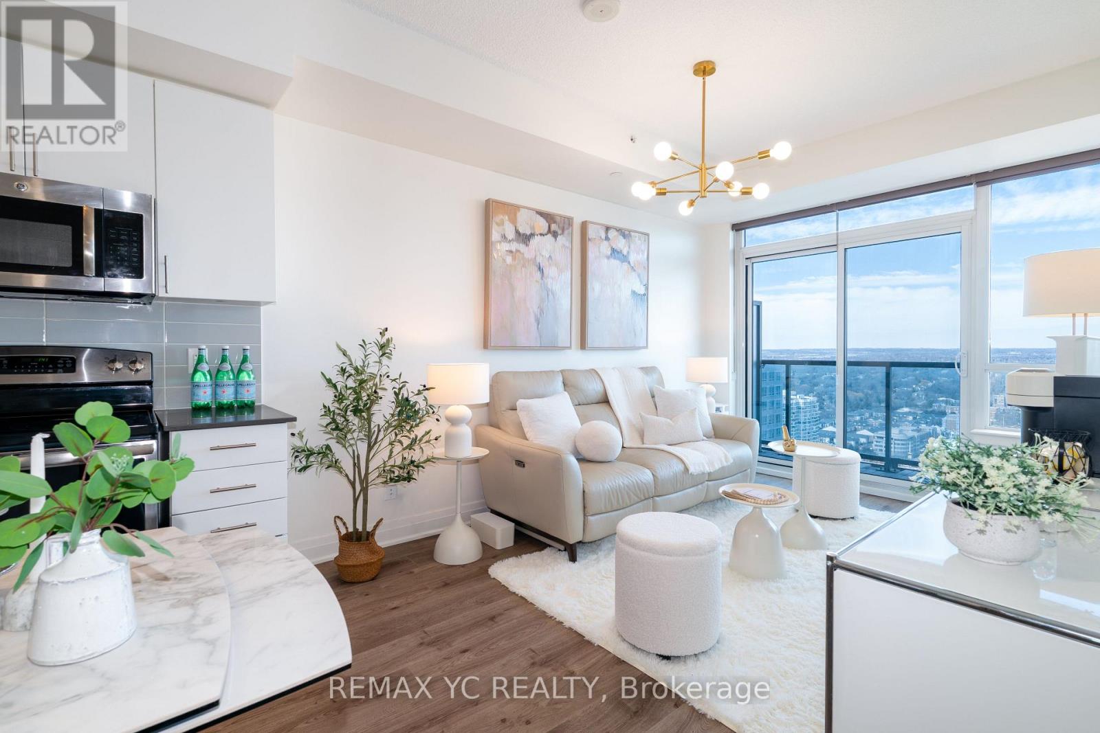 Ph201 - 7165 Yonge Street, Markham (Grandview), Ontario  L3T 0C9 - Photo 2 - N12871146