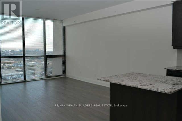 1710 - 2900 Highway 7, Vaughan (Concord), Ontario  L4K 0G3 - Photo 11 - N12871170